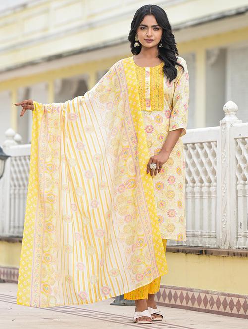 women printed kurta pant set with dupatta - 21680547 - Very Small Image - 1