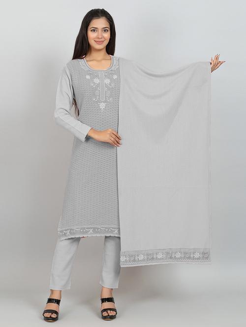 women self design long sleeve woollen suit set - 21680915 - Very Small Image - 1