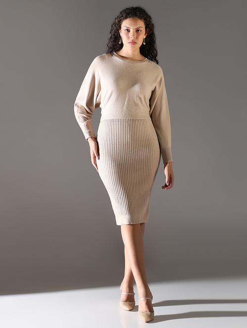 women solid winter wear dress with pullover - 21682114 - Very Small Image - 1