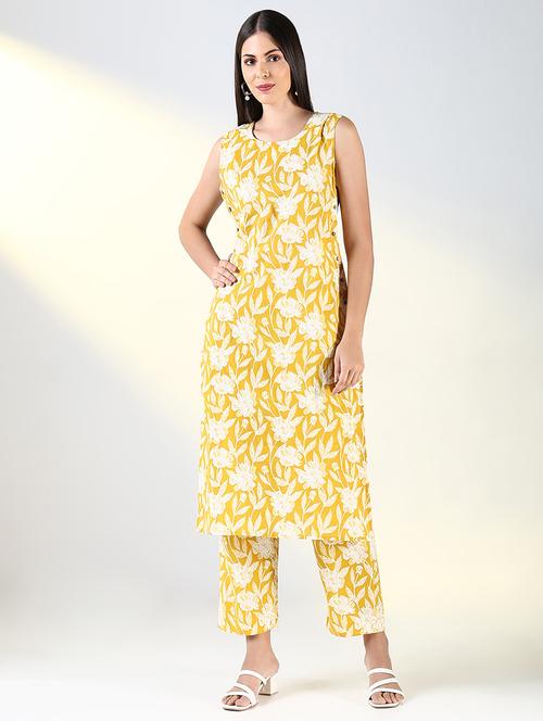 women yellow floral printed kurta pant set - 21682164 - Very Small Image - 1