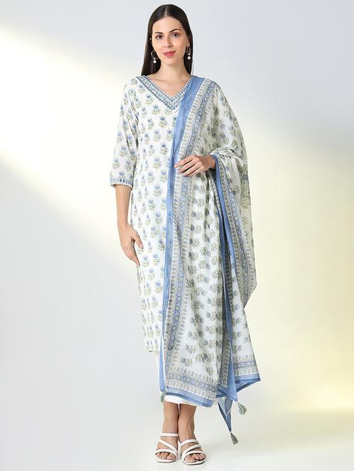 women floral kurta pant set with dupatta - 21682180 - Very Small Image - 1