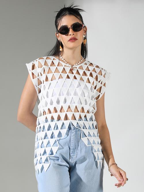 women white solid sleeveless cutwork top - 21682257 - Very Small Image - 1