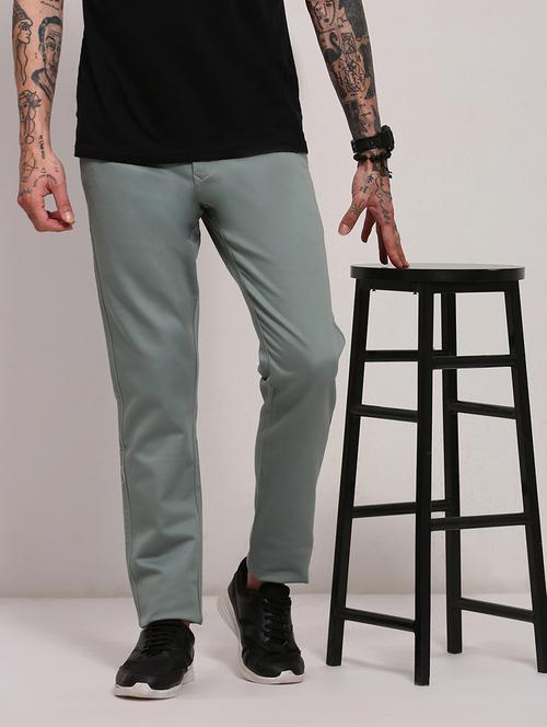 men low rise solid chinos - 21682456 - Very Small Image - 1