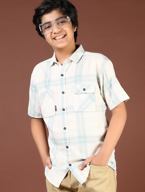 boys checkered collared casual shirt - 21682952 - Very Small Image - 1