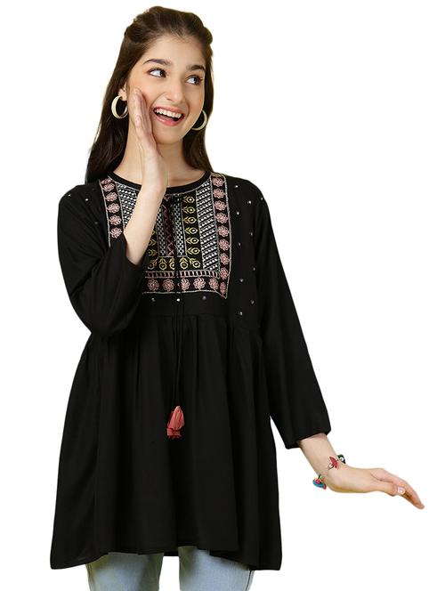 girls three quarter sleeves flared top - 21683747 - Very Small Image - 1