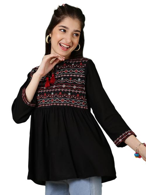 girls three quarter sleeves flared top - 21683748 - Very Small Image - 1