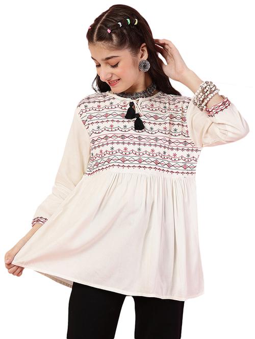 girls three quarter sleeves flared top - 21683749 - Very Small Image - 1