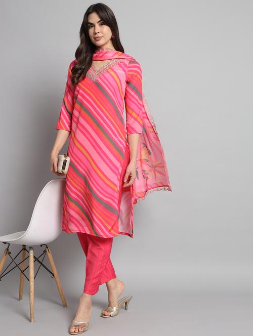 women three quarter sleeve kurta pant with dupatta set - 21684698 - Very Small Image - 1