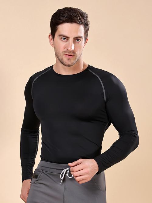 men round neck solid t-shirt - 21685589 - Very Small Image - 1