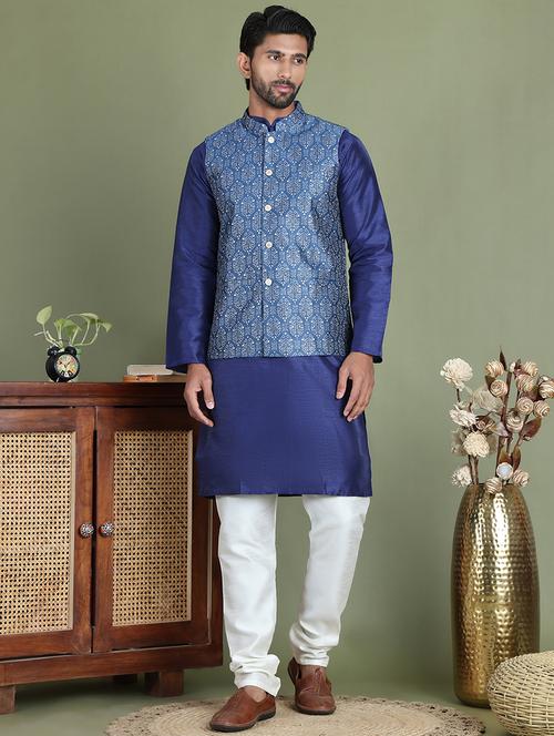 men self design kurta pyjama with jacket ethnic wear set - 21687081 - Very Small Image - 1