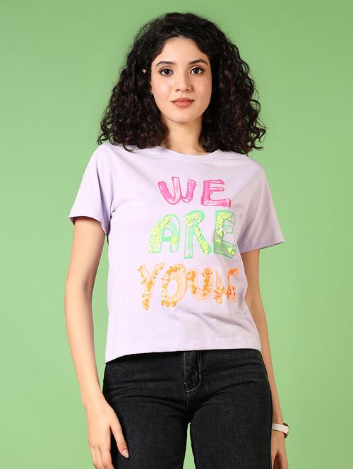Women Printed Round Neck T-shirt - 21687489 - Very Small Image - 1