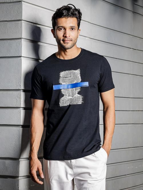 men round neck front print t-shirt - 21687698 - Very Small Image - 1