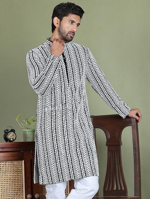 men embroidered mandarin neck long kurta - 21687736 - Very Small Image - 1
