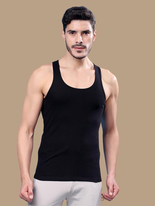 men scoop neck solid vest - 21687990 - Very Small Image - 1