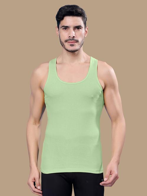men scoop neck solid vest - 21688007 - Very Small Image - 1