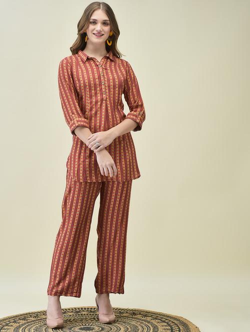 women three quarter sleeve ethnic co-ord set - 21689702 - Very Small Image - 1