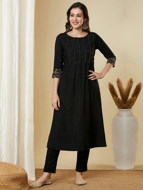 women sequin work three quarter sleeve a-line kurta - 21691050 - Very Small Image - 1