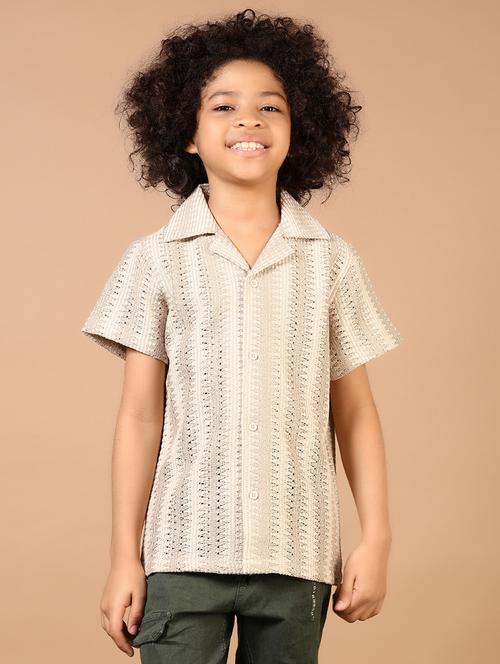 boys self design cuban collar casual shirt - 21691404 - Very Small Image - 1
