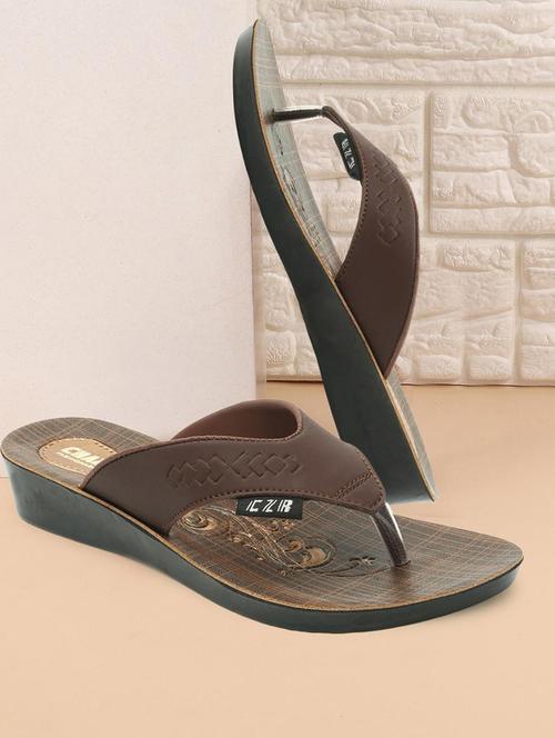 women toe separator slippers  - 21692663 - Very Small Image - 1