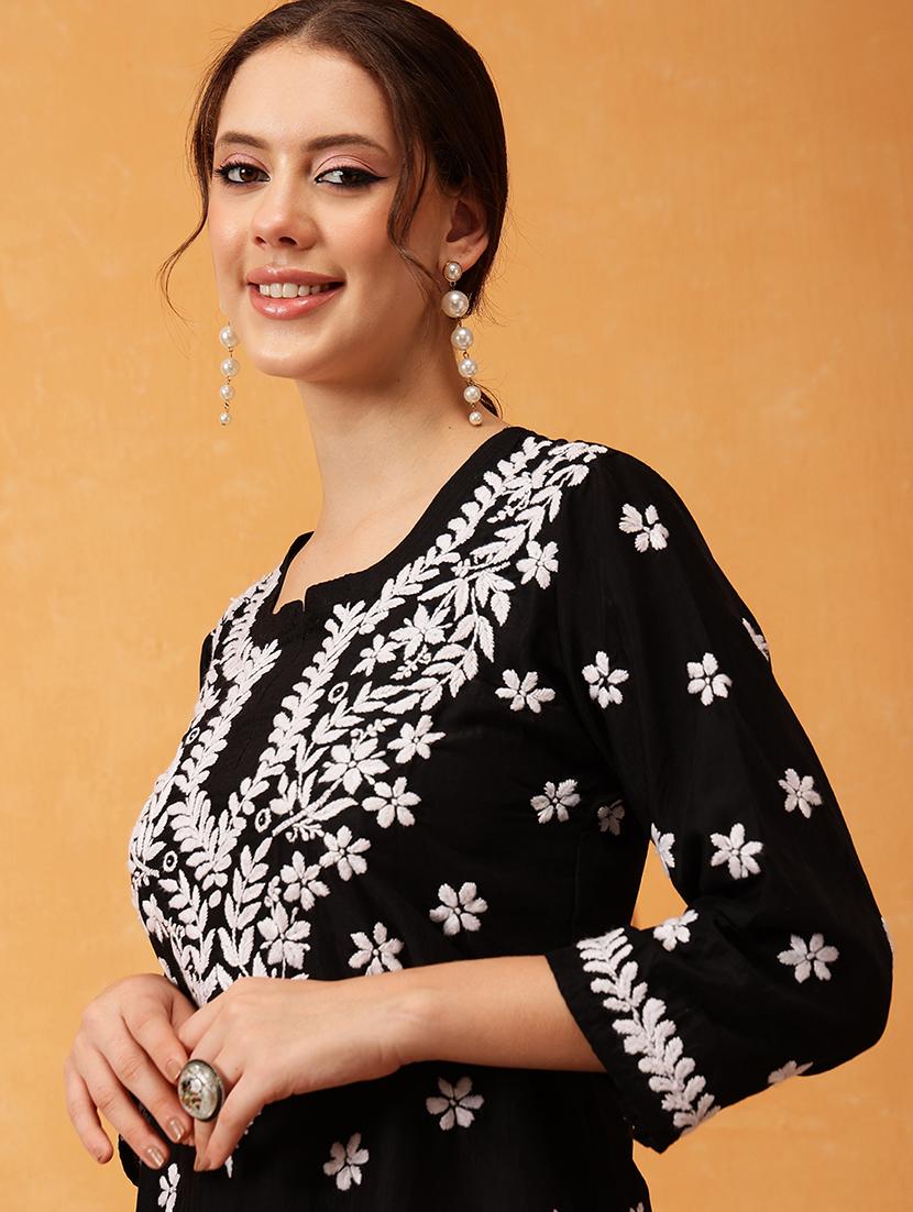 women three quarter sleeve chikankari kurti - 21694700 - Standard Image - 5