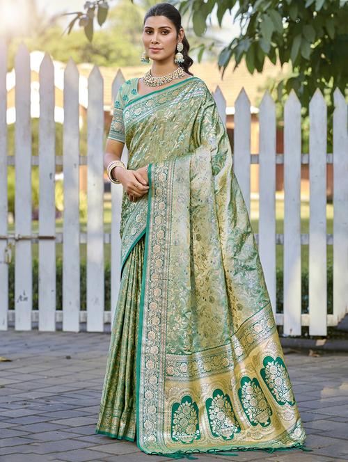 women self design banarasi saree with blouse - 21697876 - Very Small Image - 1