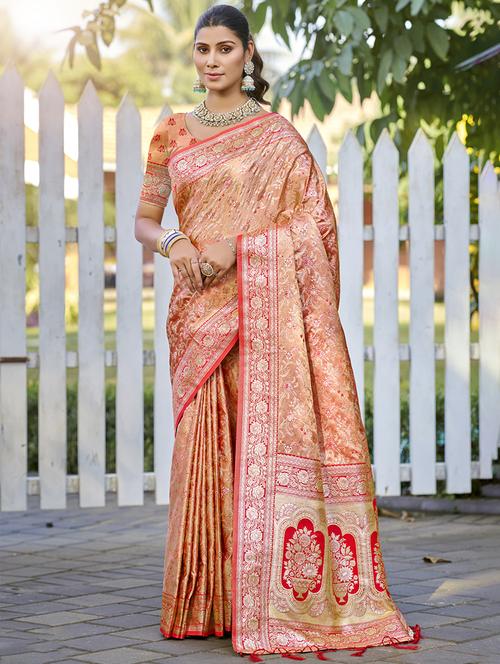 women self design banarasi saree with blouse - 21697877 - Very Small Image - 1