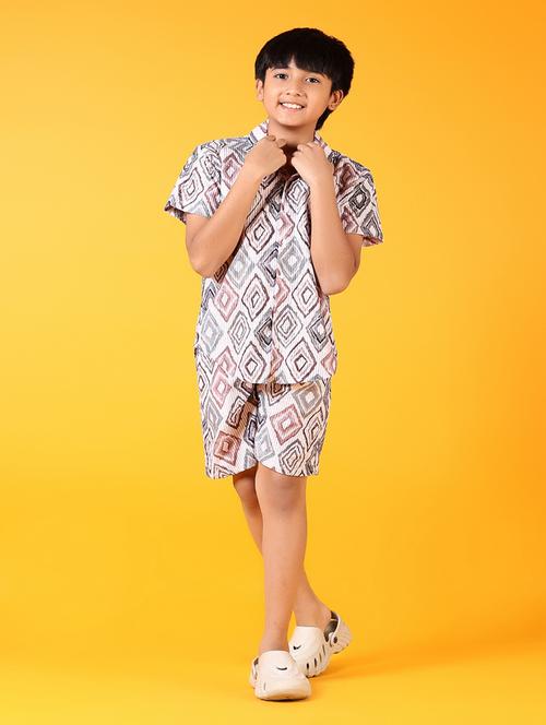 boys printed short sleeve co-ords set - 21699631 - Very Small Image - 1