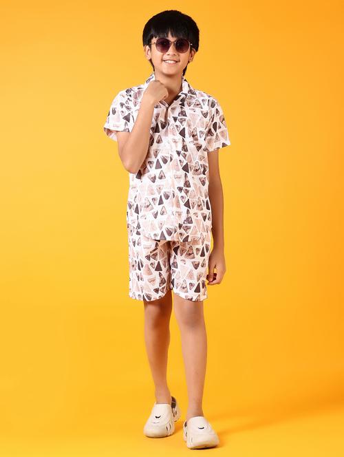boys printed short sleeve co-ords set - 21699632 - Very Small Image - 1
