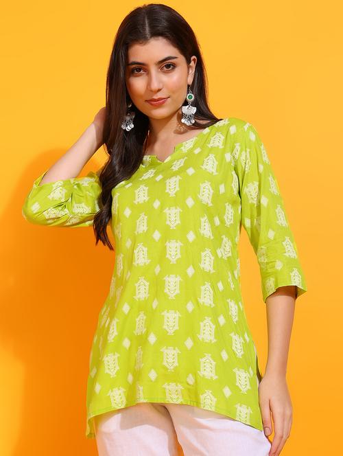 women printed three quarter sleeve staright kurti - 21704040 - Very Small Image - 1