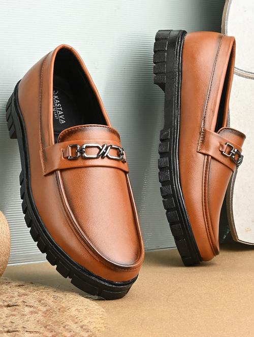 men slip on horsebit loafers - 21704425 - Very Small Image - 1