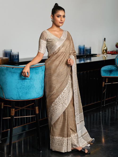 women self design handloom saree with blouse - 21705327 - Very Small Image - 1