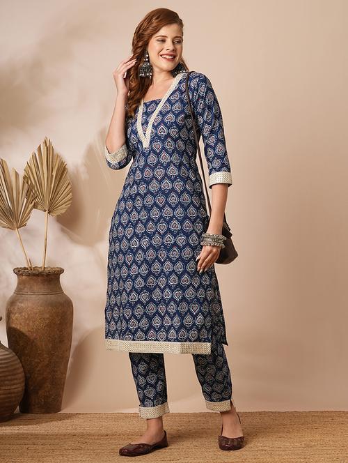 women blue printed v neck kurta pant set - 21707210 - Very Small Image - 1