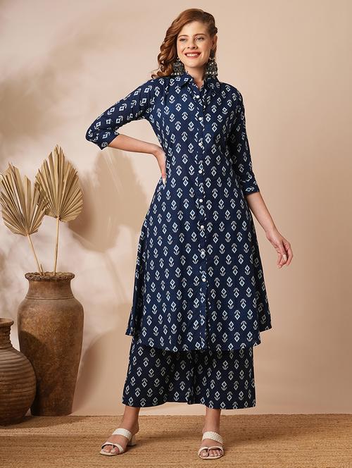 women printed shirt collar neck kurta palazzo set - 21707211 - Very Small Image - 1