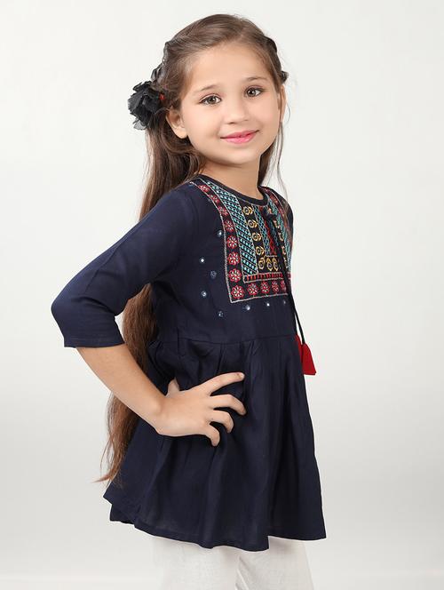 girls embroidered three quarter sleeve flared kurti - 21708026 - Very Small Image - 1