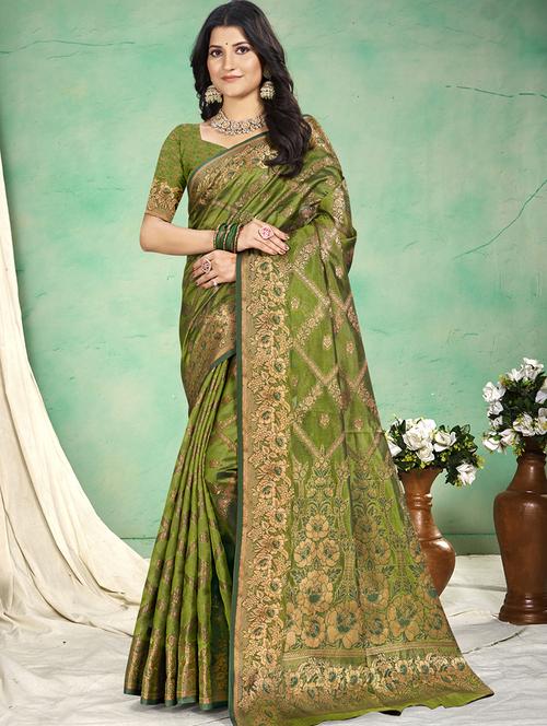 women self design banarasi saree with blouse - 21708987 - Very Small Image - 1