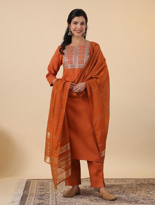 women three quarter sleeve kurta pant with dupatta set - 21709485 - Very Small Image - 1