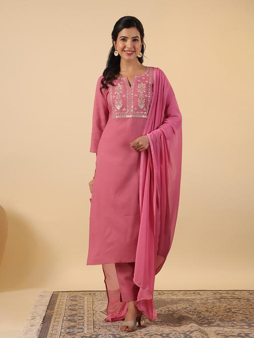 women three quarter sleeve kurta pant with dupatta set - 21709501 - Very Small Image - 1