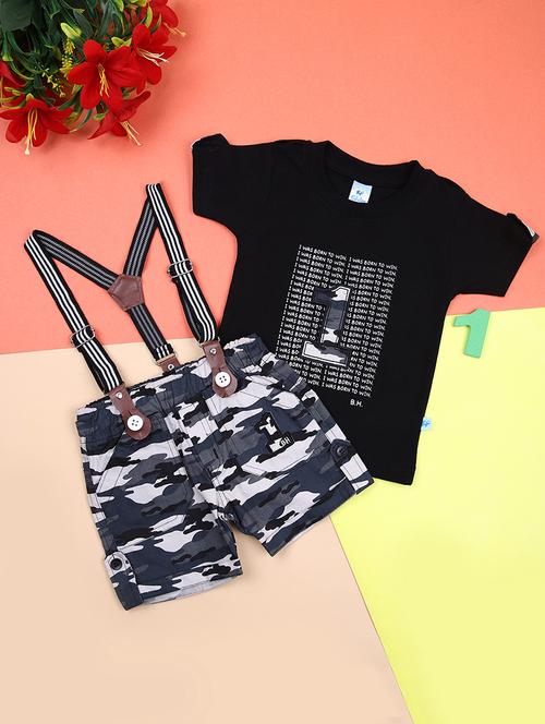 kids printed t-shirt & dungaree set  - 21709645 - Very Small Image - 1