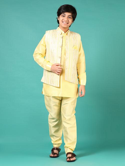 boys embroidered mandarin neck kurta set - 21712001 - Very Small Image - 1