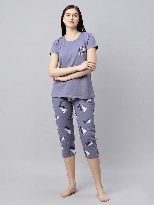 women printed nightwear capri set  - 21712075 - Very Small Image - 1