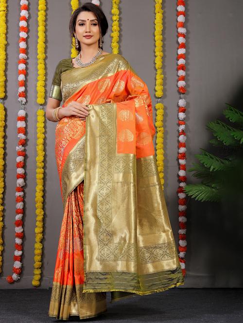 women self design banarasi saree with blouse - 21712732 - Very Small Image - 1