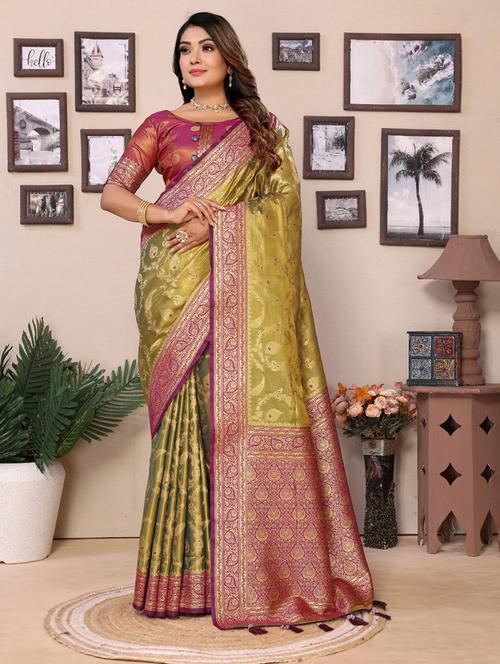 women self design banarasi saree with blouse - 21712789 - Very Small Image - 1