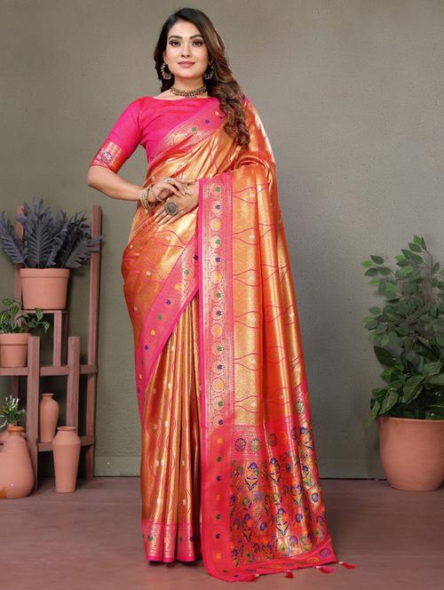 women self design banarasi saree with blouse - 21712931 - Very Small Image - 1