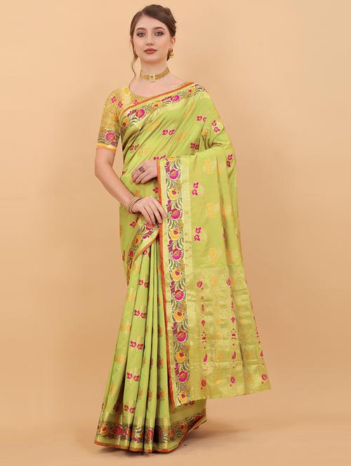 women self design banarasi saree with blouse - 21713018 - Very Small Image - 1