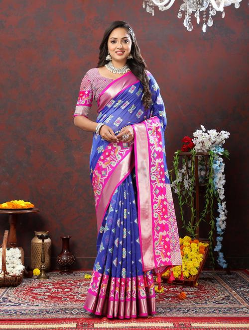 women self design bordered saree with blouse - 21713085 - Very Small Image - 1
