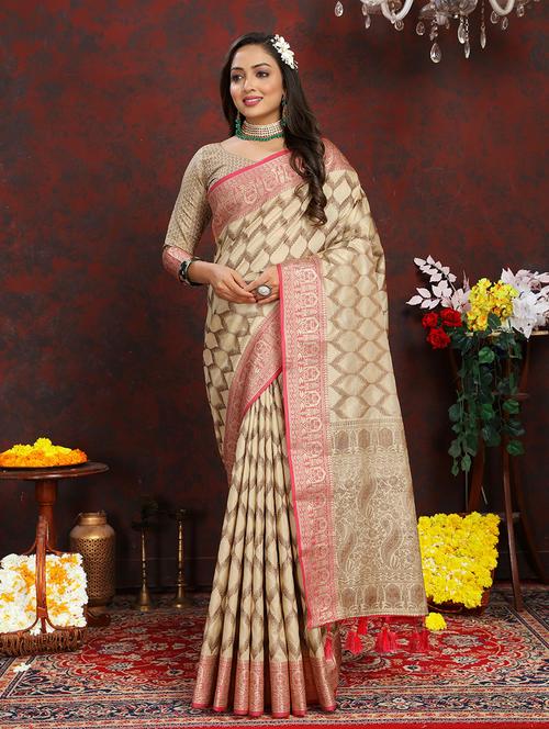 women self design banarasi saree with blouse - 21713101 - Very Small Image - 1