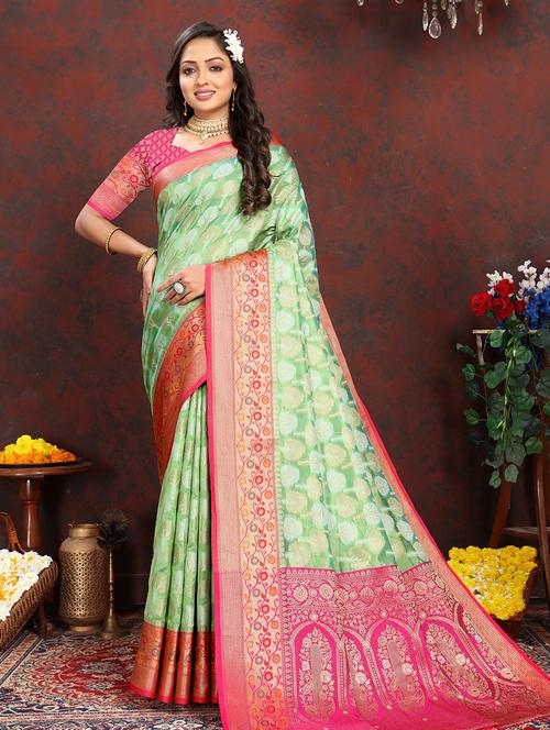 women self design bordered saree with blouse - 21713126 - Very Small Image - 1
