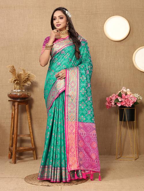 women self design patola saree with blouse - 21713146 - Very Small Image - 1
