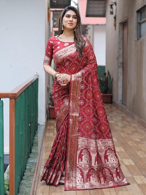 women bandhani bordered saree with blouse - 21713248 - Very Small Image - 1