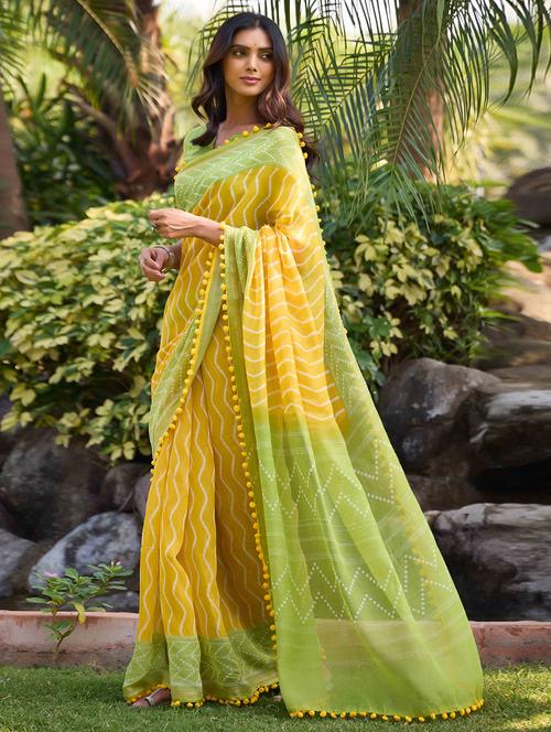 women printed bordered saree with blouse - 21713607 - Very Small Image - 1